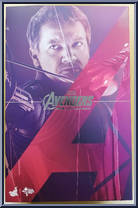 Hawkeye from Avengers - Age of Ultron manufactured by Hot Toys [Front]