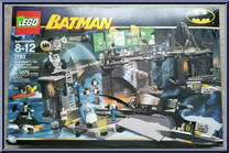 Batcave: Penguin and Mr. Freeze Invasion Action Figure