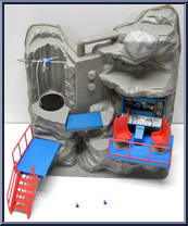 Batcave from Batman - Accessories manufactured by Toy Biz [Loose]