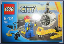 Airplane Mechanic from City - Box Sets manufactured by Lego [Front]