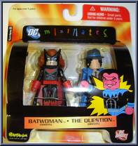 Batwoman (Modern) / Question (Modern) Action Figure