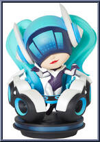 DJ Sona XL (Kinetic) from League of Legends - Series 3 manufactured by Riot Games [Loose]