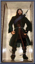 Aragorn from Lord of the Rings - Fellowship of the Ring - 12" Special Edition Collector Series manufactured by Toy Biz [Front]