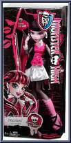Draculaura from Monster High - Frightfully Tall Ghouls manufactured by Mattel [Front]