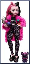 Draculaura Action Figure