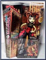 Luna Mothews (Gala Ghoulfriends) Action Figure