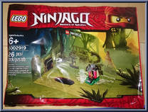 Scenery and Dagger Trap Action Figure