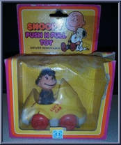 Lucy's Car from Peanuts - Push N Pull manufactured by Aviva [Front]