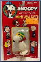 Snoopy (Flying Ace) from Peanuts - Mini-Walkers manufactured by Aviva [Front]