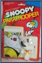Snoopy from Peanuts - Paratroopers manufactured by Aviva [Front]