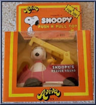 Snoopy's Rescue Squad from Peanuts - Push N Pull manufactured by Aviva [Front]