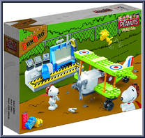 Snoopy's Aircraft Base #7522