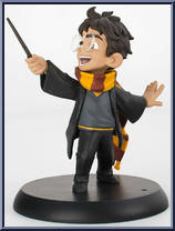 Harry Potter (First Spell) from Q-Fig - Harry Potter manufactured by Quantum Mechanix [Loose]