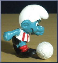 Soccer Smurf (White Shirt with Red Stripes) from Smurfs - Soccer manufactured by Peyo [Loose]