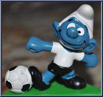 Soccer Smurf (White Shirt / Black Shorts) from Smurfs - Soccer manufactured by Peyo [Loose]