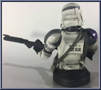 Airborne Commander (Mace Windu's Attack Battalion) from Star Wars - Mini-Busts manufactured by Gentle Giant [Loose]