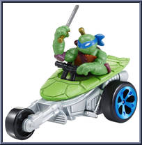 Leo in Stealth Bike Action Figure