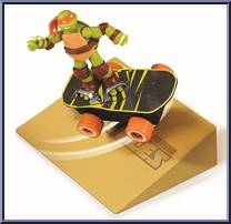 Sewer Spinnin' Skateboard & Stunt Ramp Action Figure