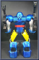 Wolverine from X-Men - Battle Action Mega-Armor manufactured by Toy Biz [Loose]
