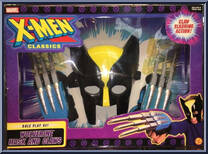 Wolverine Mask and Claws from X-Men - Classics - Role Play manufactured by Toy Biz [Front]