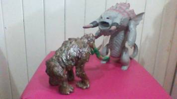 Titanus Behemoth (Godzilla) Custom Statue / Bust [Hey, you are not a Dragon! What Are you doing here?]