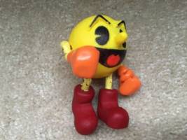 Pac-Man action figure (Pac-Man) Custom Action Figure [Angled #2]
