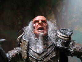 Grishnack, orc chasing Merry and Pippin, custom of the toybiz figure (Lord of the Rings) Custom Action Figure