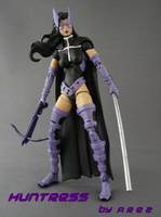 Huntress (DC Universe) Custom Action Figure