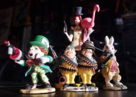 Alice in Bloody Wonderland Commission (Alice In Wonderland) Custom Miniature / Figurine