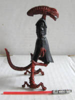 Darth Xenos – Xenomorph Sith – A Star Wars/Aliens Mashup (Aliens) Custom Action Figure [Right View]