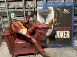Joker (Joaquin Phoenix) (Movie Maniacs) Custom Action Figure