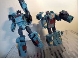 Turbomaster Boss (Transformers) Custom Action Figure [Boss - Comparison]