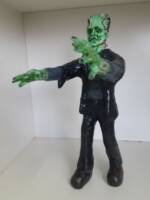 Le monstre de Frankenstein (Monsters) Custom Miniature / Figurine [le côté gauche]