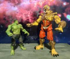 Space Parsite V.2 (Incredible Hulk) Custom Action Figure