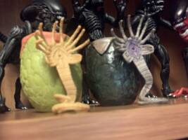 Alien Egg W/ Face  Hugger (Aliens) Custom Action Figure