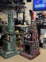 Two Eternia Towers (Masters of the Universe) Custom Diorama / Playset [Custom Eternia Towers]