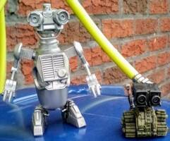 E.T mechanized with his trusty ally Treadward (Original characters) (Original) Custom Action Figure