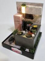 Zombie Kitchen (Walking Dead) Custom Diorama / Playset