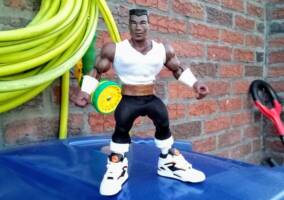 Classic Motu body:Bo Jackson (NFL) Custom Action Figure