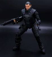 Punisher war zone (Ray Stevenson) (Marvel Legends) Custom Action Figure