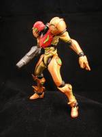 Metroid Prime Revoltech Samus Aran (Metroid) Custom Action Figure