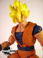 Super Saiyan Goku (Marvel Legends) Custom Action Figure