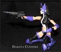 Huntress (DC Universe) Custom Action Figure