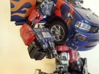 Skids - Battle Damage (Transformers - Alternators) Custom Action Figure