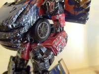 Skids - Battle Damage (Transformers - Alternators) Custom Action Figure
