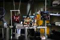 Tony Stark Workshop (Marvel) Custom Diorama / Playset