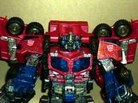 Optimus Prime (Transformers - Cybertron) Custom Action Figure