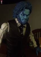 Beast/Secretary  Henry Mc Coy (X-Men - Movies) Custom Action Figure