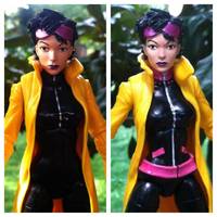 Jubilee (Marvel Now! Vampire) (Marvel Legends) Custom Action Figure