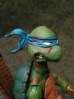 Leonardo (Battle Damaged) (Teenage Mutant Ninja Turtles) Custom Action Figure